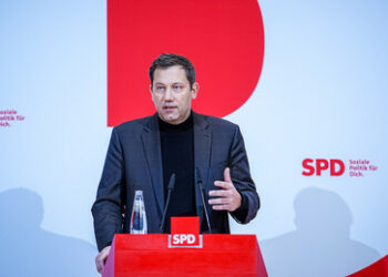 SPD-Chef Klingbeil: Unmut in Berlin hat zu CDU-Wahlergebnis geführt