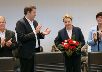 SPD gewinnt nur vier Wahlkreise in Berlin – Innenstadt geht an Grüne, Außenbezirke an CDU