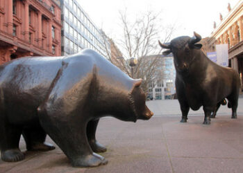 Sprudelnde Gewinne, satte Subventionen: Großkonzerne zocken in der Krise ab