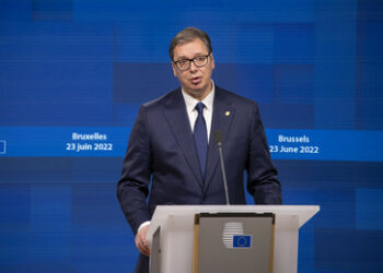 Vučić rechnet mit baldiger Verschärfung der Kämpfe in der Ukraine
