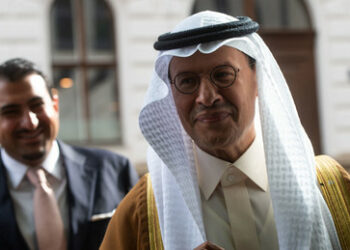 Westliche Sanktionen gegen Russland: Saudi-Arabien warnt vor Energie-Engpässen