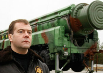 "Die Ukraine wird in Flammen aufgehen" – Medwedew warnt Kiew vor Angriffen auf die Krim