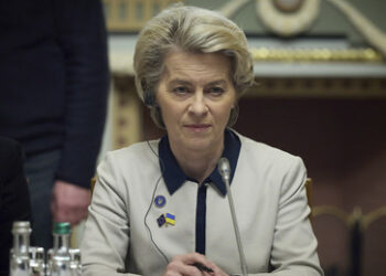 "Heuchlerin" – Von der Leyen erntet Shitstorm für Beileids-Tweet über Türkei und Syrien