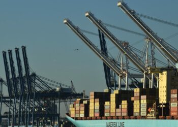 Chinesische Kräne in US-Häfen lösen Spionagebedenken aus