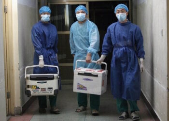 Hochrangige KPCh-Beamte verlassen sich auf Organe von Falun Gong-Praktizierenden, um ihr Leben zu verlängern