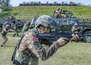 China nimmt am großen asiatischen Wettrüsten teil, weil es keine andere Wahl hat