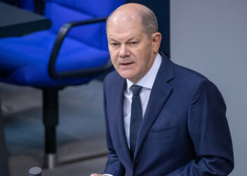 Ein Jahr "Zeitenwende" oder: Wenn Olaf frische Befehle holen fliegt