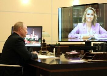 Haftbefehl des Internationalen Strafgerichtshofs gegen Putin: Reaktionen und rechtliche Konsequenzen