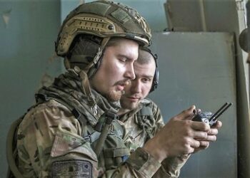 Medien: Ukrainische Spezialeinheit greift russische Soldaten an – mit dem Ziel, sie zu verstümmeln