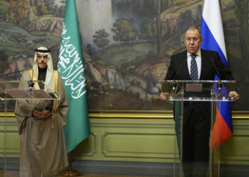 Moskau: Saudischer Top-Diplomat versichert "unerschütterliches Engagement" Saudi-Arabiens für OPEC+