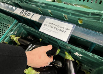 Nach einem Jahr "höllischer" Sanktionen lebt es sich in Russland besser als in Großbritannien