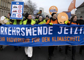 Politischer Streik? Verdi und Fridays for Future demonstrieren gemeinsam für Verkehrswende