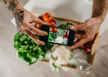 Russland: Kleinkind an Unterernährung gestorben – Polizei nimmt Ernährungsblogger fest