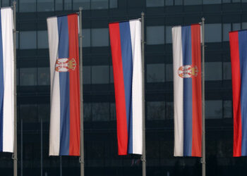 Serbien: Minister verlangt Sanktionen gegen Russland – Rücktritt gefordert