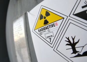 Spiel mit dem Schicksal? London bringt Uran in den Ukraine-Konflikt ein