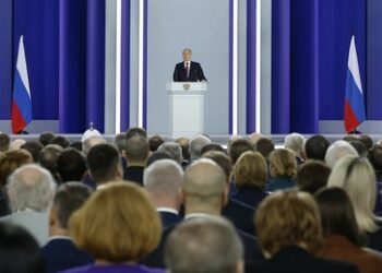 Traum von der Siegerjustiz? Deutsche Politiker wollen Putin vor Strafgericht stellen