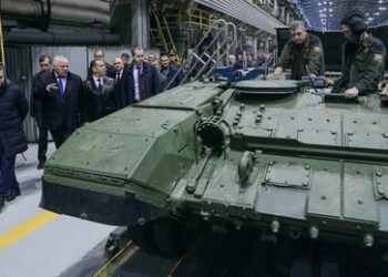 Trotz Sanktionen: Russische Rüstungsindustrie arbeitet auf Hochtouren