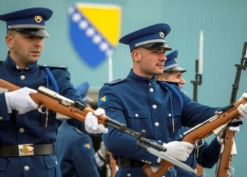 Westlicher Balkan am Scheideweg: Ungebete NATO-Hilfe, die man nicht ablehnen kann?