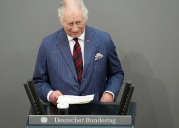 Witzig, charmant und bestes Deutsch – Charles III. sprach im Bundestag