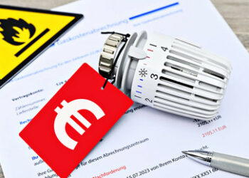 "Dann gehen Sie zur Tafel": Wie Sozialbehörden Bedürftige auf hohen Wohnkosten sitzen lassen