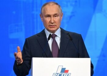 "Wer anderen eine Grube gräbt" – Putin auf Moskauer Unternehmerkongress