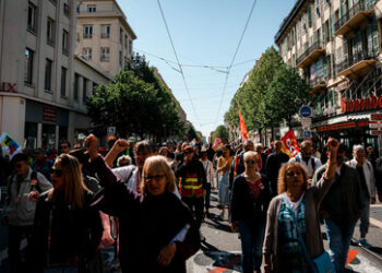 Am Parlament vorbei – EU schweigt zu Macrons Aushebelung des Rechtsstaats