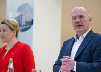 Berliner CDU stimmt für Koalition mit SPD