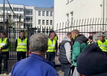 Beschlagnahme der russischen Botschaftsschule in Warschau: Moskau kündigt harte Konsequenzen an