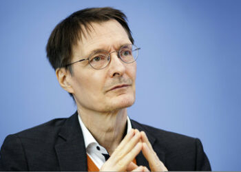 Corona-Aufarbeitung: Schuld, Sühne und Strafe am Beispiel Karl Lauterbach