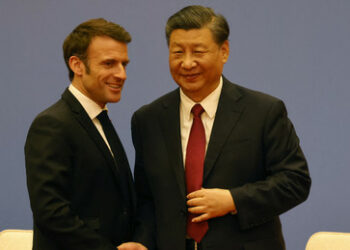 Der Spiegel: "Ist Macron jetzt völlig von Sinnen?"