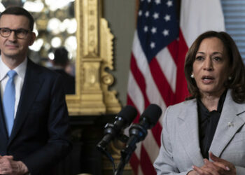 Die "Hyäne Europas" bittet bei Onkel Sam um Erlaubnis – Wofür?