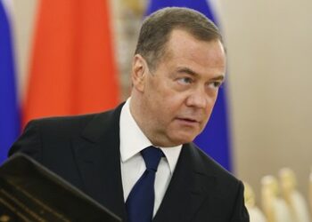 Ehemaliger russischer Präsident glaubt, die Ukraine wird "verschwinden"