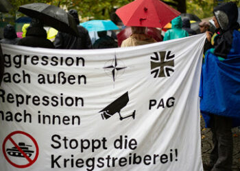 Es ist keine Verschwörung, wenn links und rechts zusammenarbeiten