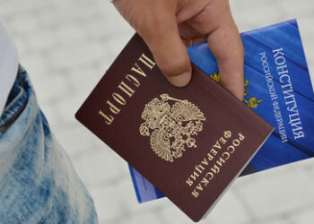 Gesetz verabschiedet: Ausländer können einfacher russische Staatsbürger werden