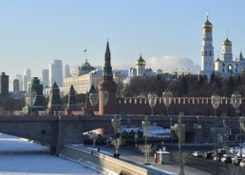 Kreml: Minsker Vereinbarungen waren ein "Hütchenspiel" zwischen dem Westen und der Ukraine