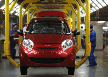 Medien: Chinesisches Unternehmen Chery könnte Volkswagen-Autowerk in Russland übernehmen