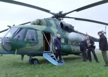 Putin besucht Truppen in Gebiet Cherson und Volksrepublik Lugansk