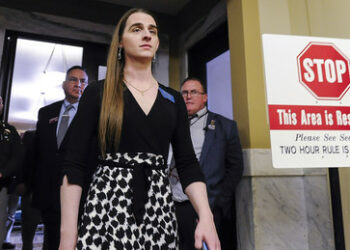 USA: Trans-Abgeordnete darf im Bundesstaat Montana nicht mehr an Sitzungen teilnehmen