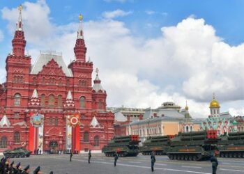 Ukrainischer Bankier garantiert Belohnung für Unterbrechung der Siegesparade in Moskau