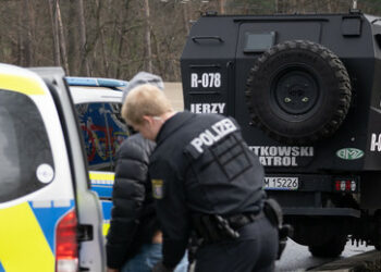 Wildwest in Hessen: Paramilitärs gegen streikende Lkw-Fahrer