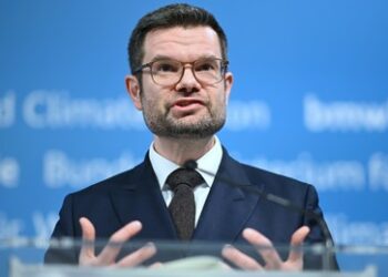 "Handverlesenes" Führungspersonal: Posten-Klüngel auch im Justizministerium