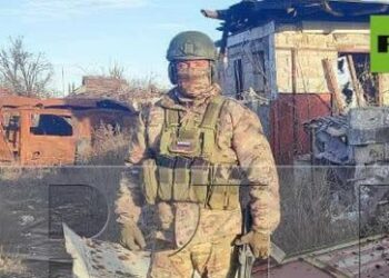 "Zeigte Mut und Heldentum": Wagner-Chef Prigoschin offenbart Inkognito-Dienst von Peskows Sohn