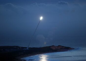 Neuer überparteilicher Gesetzentwurf würde KI daran hindern, Atomwaffen zu starten