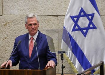 In einer Ansprache an das israelische Parlament sagt McCarthy, Israel sei eine „Überlebensgeschichte“