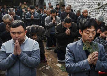 Peking verschärft die Unterdrückung des Glaubens und bezeichnet Gläubige als Träger von „Gedankenviren“: US-Beamter für Religionsfreiheit