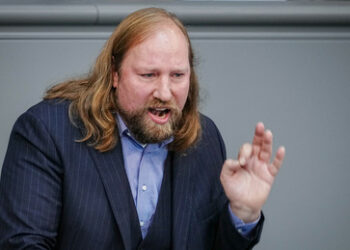 Bilderberg-Konferenz: Anton Hofreiter reist als "verbale Dampframme" nach Lissabon