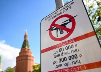 Drohnenangriff auf Kreml: Duma-Abgeordnete fordern harte Antwort – Moskau verbietet Drohnenstarts