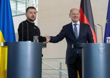 Fass ohne Boden: Deutschland bindet sich bedingungslos an die Ukraine