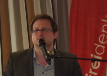 Freidenkerkongress: "Bildung der neuen multipolaren Weltordnung ist ein revolutionärer Prozess"