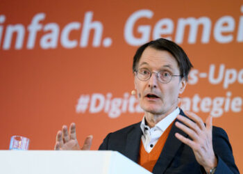 Lauterbach: Ursachen für psychische Erkrankungen sind Klimakrise und Russlands Angriff